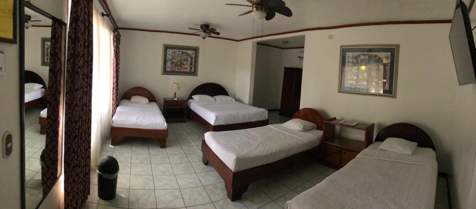 Brillasol Airport Hotel Las Ciruelas  Dış mekan fotoğraf